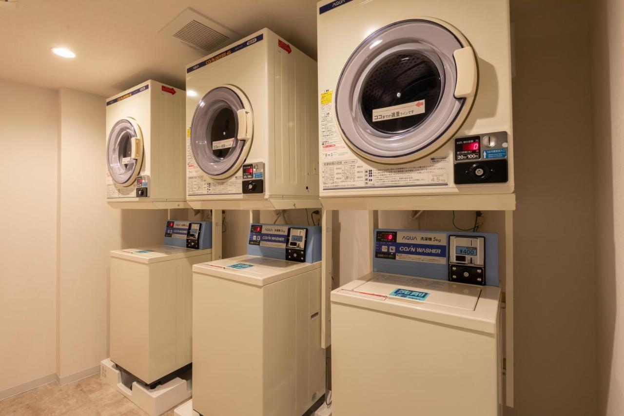 Hewitt Resort Naha Buitenkant foto Commercial laundry